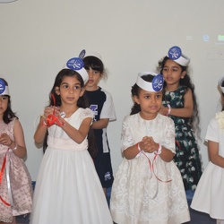Al Mawled Al Nabawi, Grade 5-8 Girls